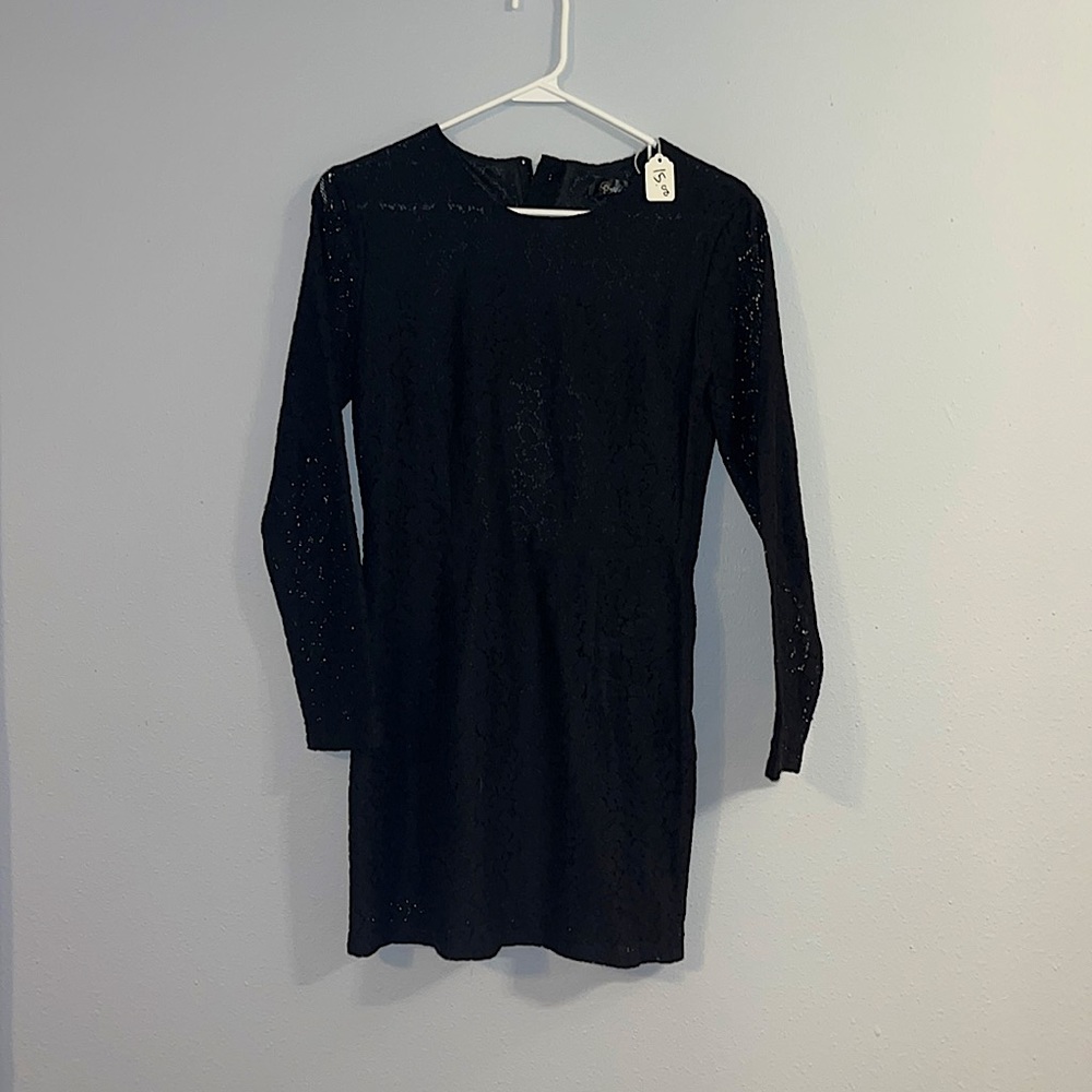 Black lace dress with back cut out